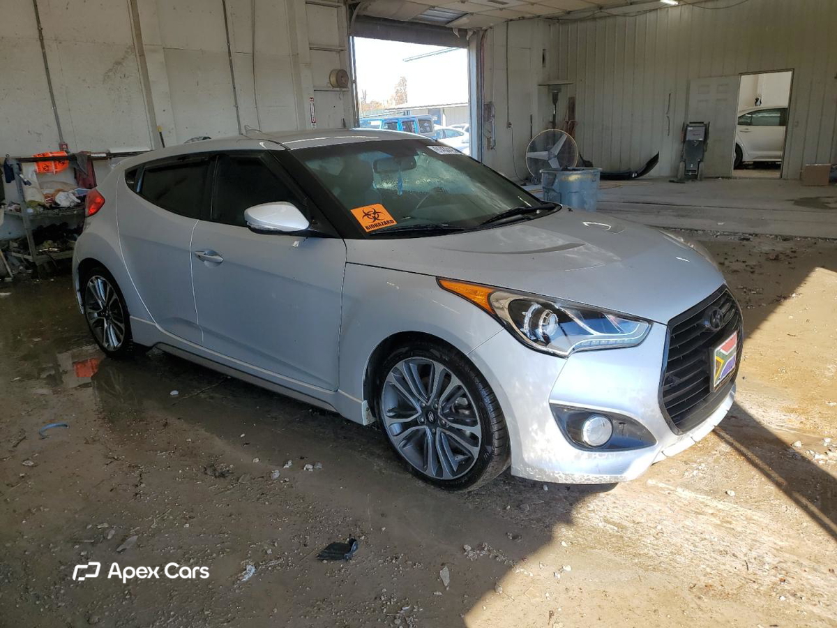 Hyundai Veloster 2016