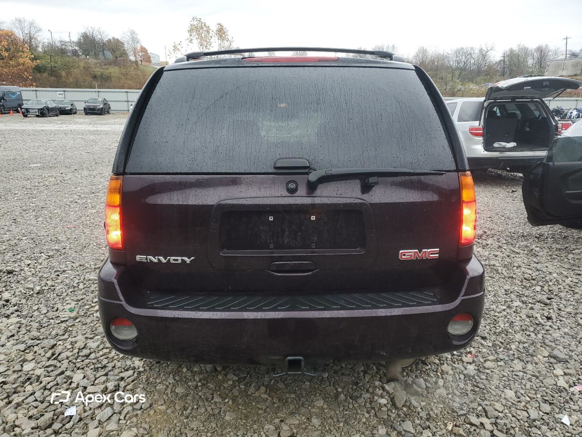 GMC Envoy 2009