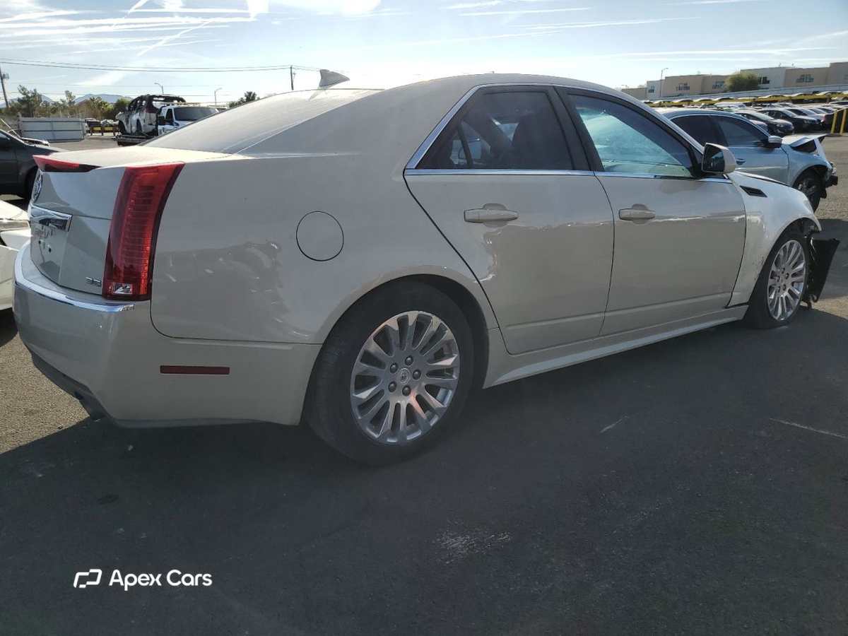 Cadillac CTS 2011