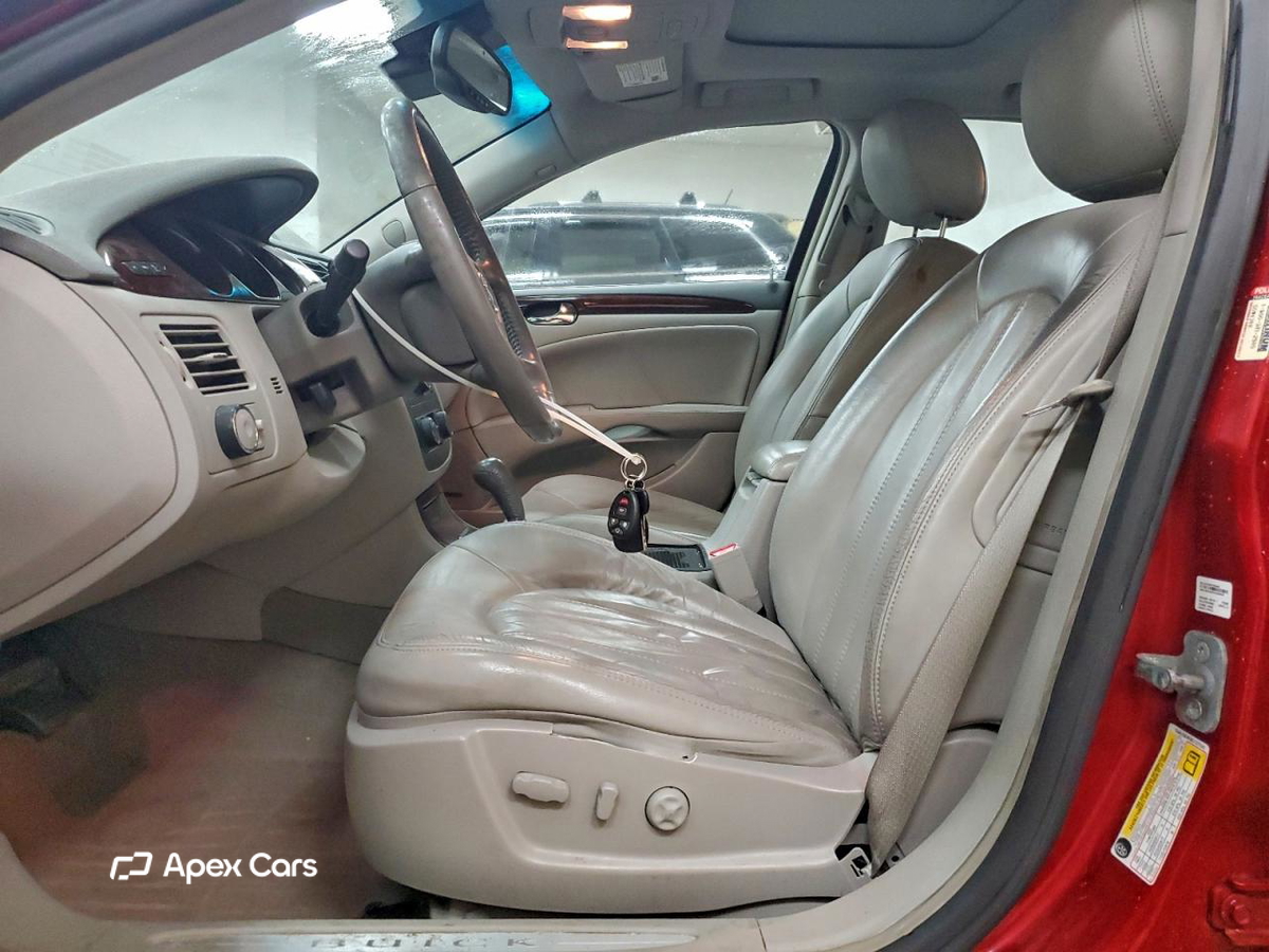 Buick Lucerne 2011