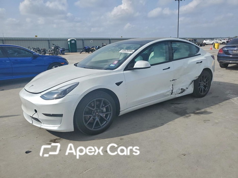 Tesla Model 3 2021 - Image 1 of 13