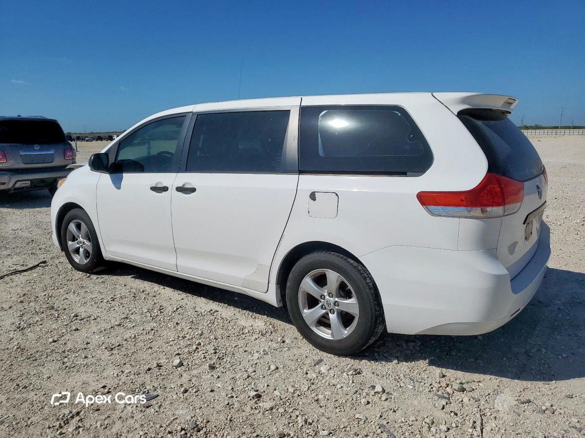 Toyota Sienna 2012