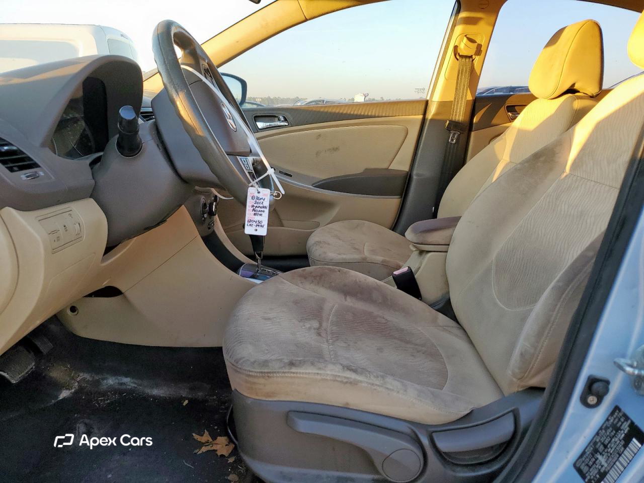 Hyundai Accent 2012
