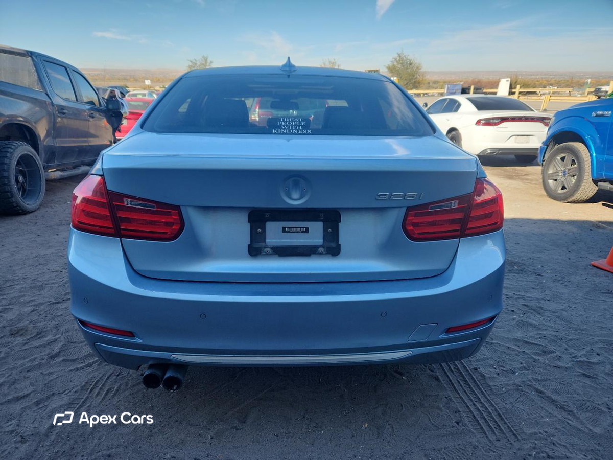 BMW Series 3 2013