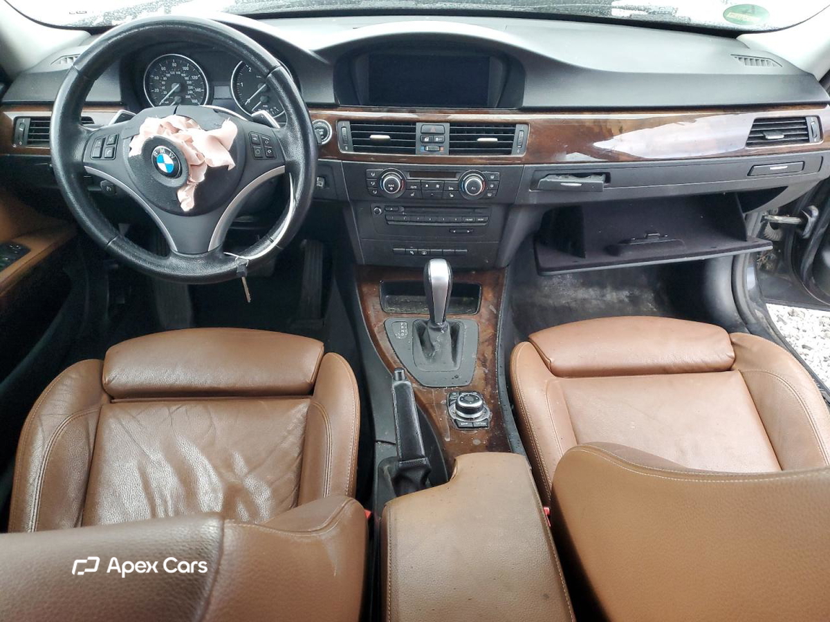 BMW Series 3 2011