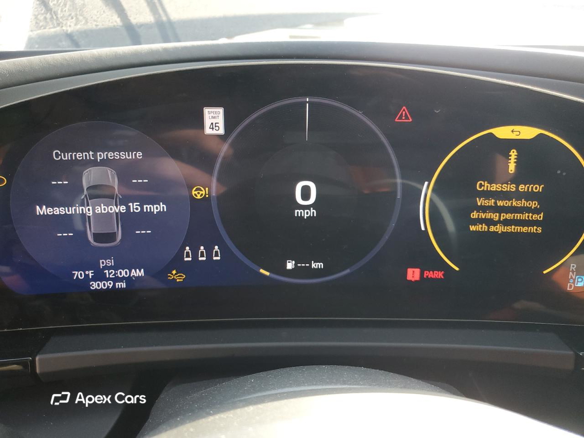 Porsche Macan 2025