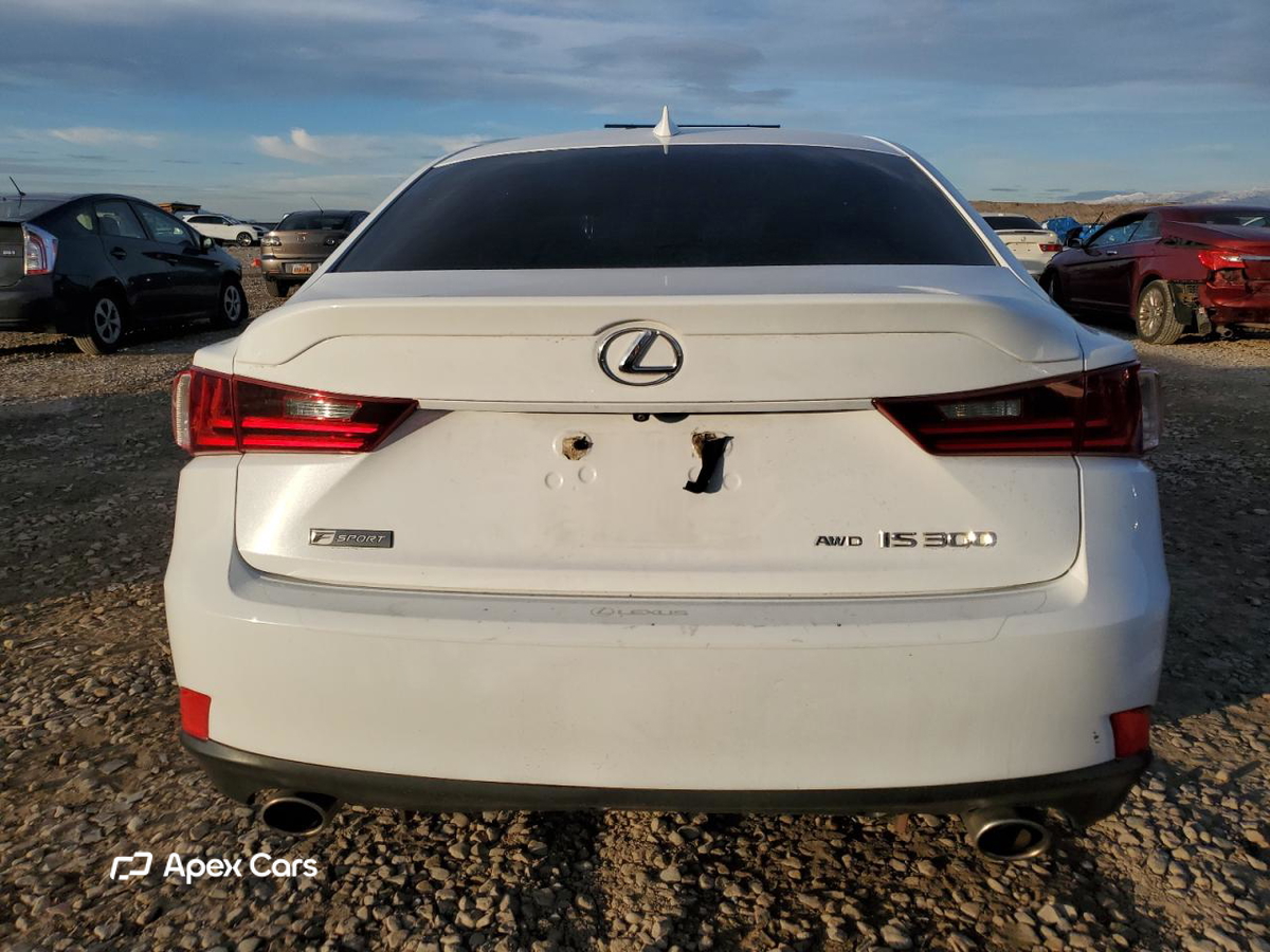 Lexus IS 2016