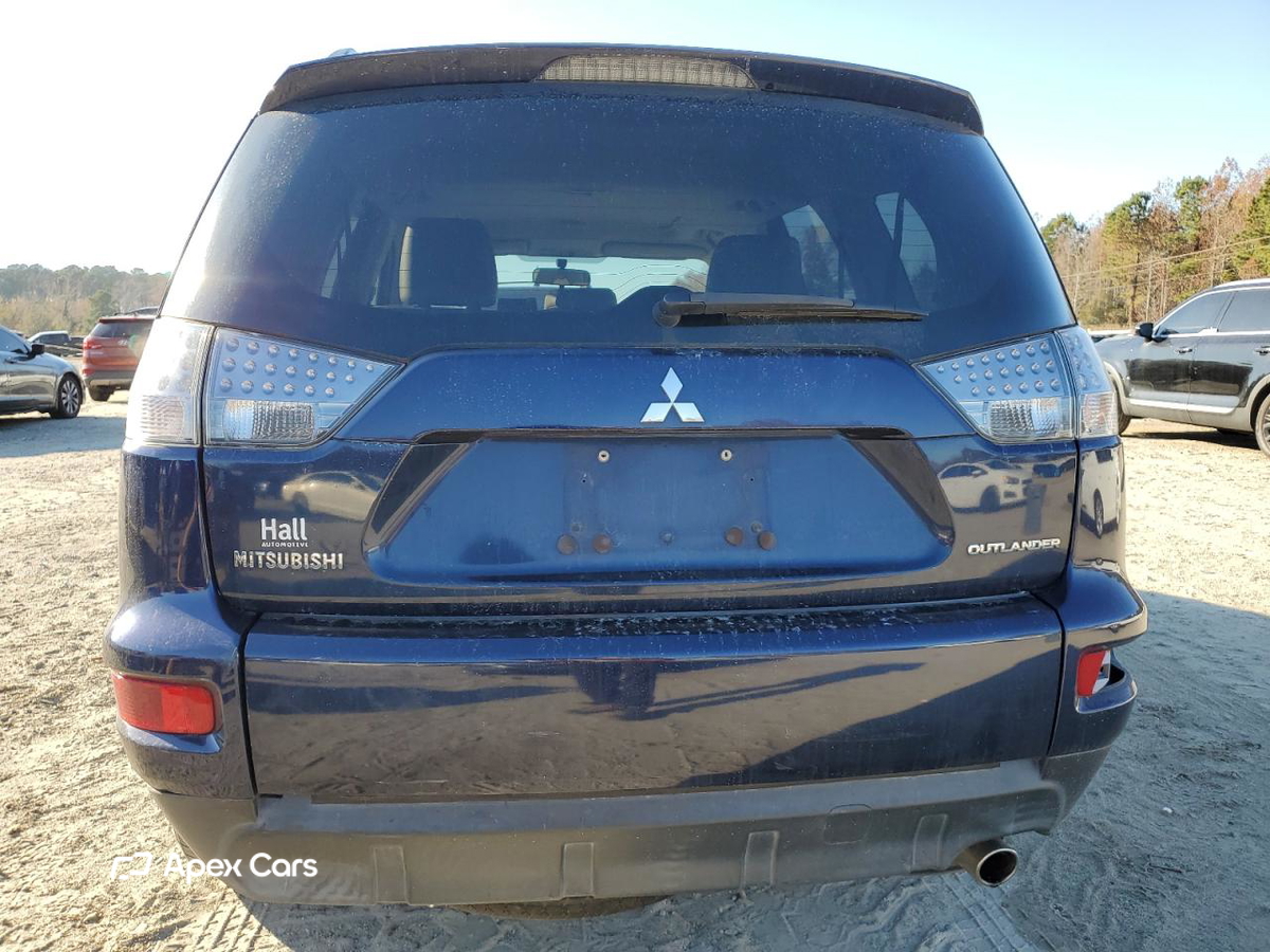 Mitsubishi Outlander 2011