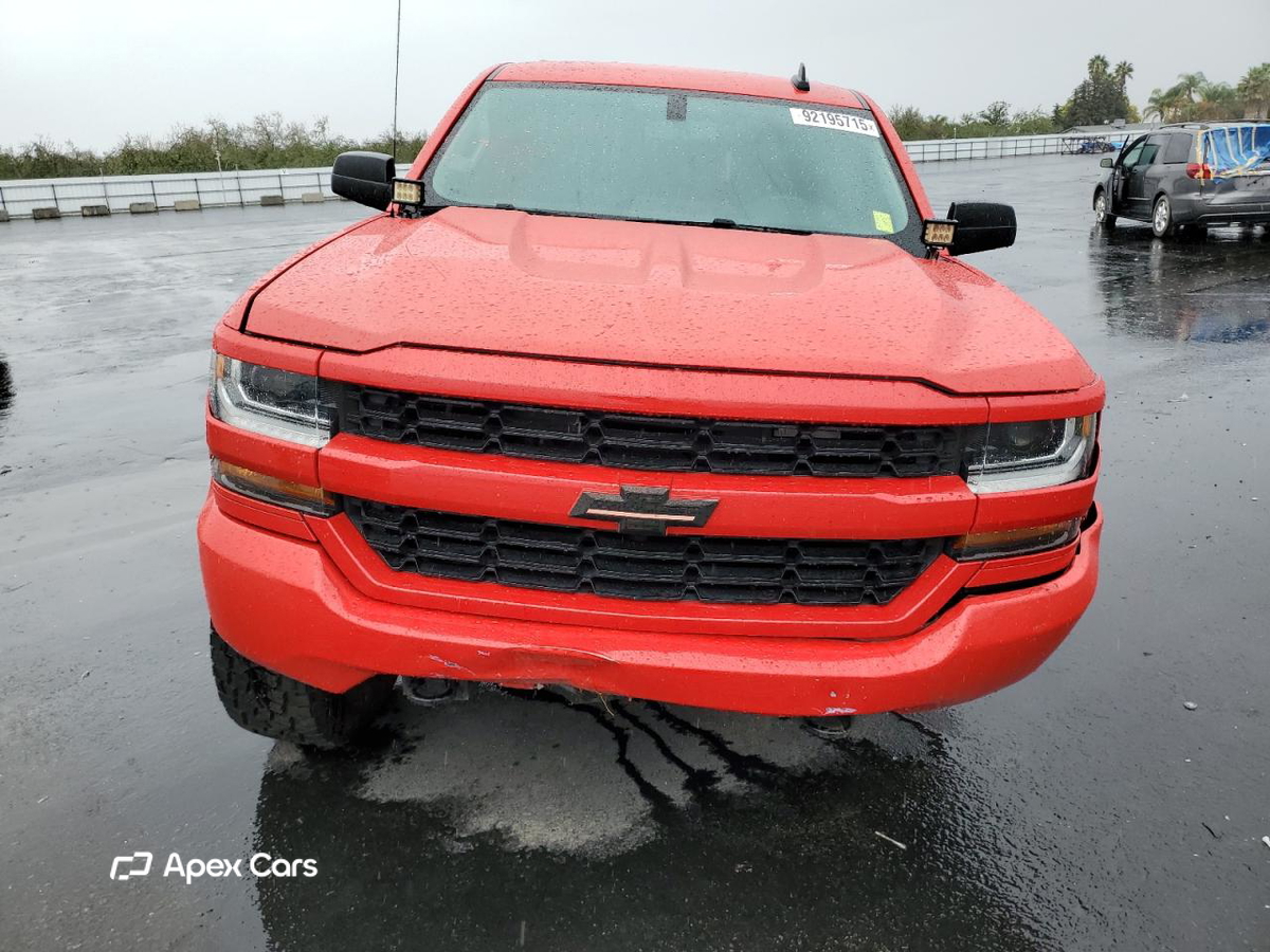 Chevrolet Silverado 2018