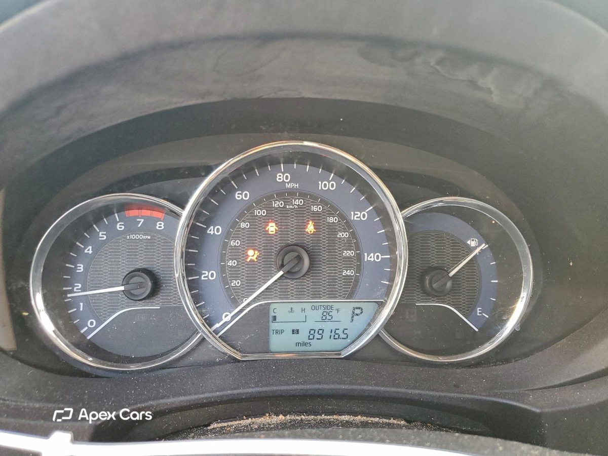 Toyota Corolla 2015