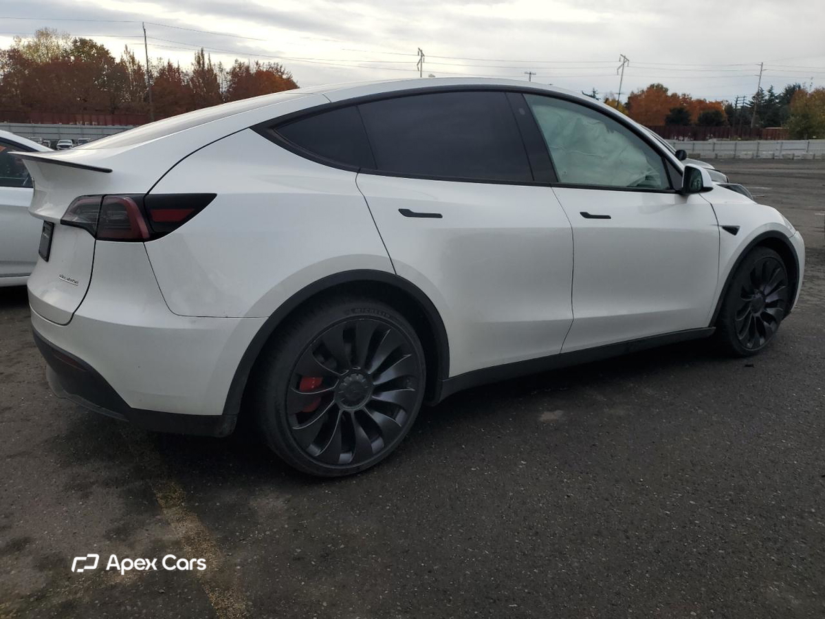 Tesla Model Y 2023