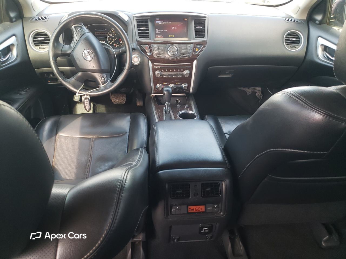 Nissan Pathfinder 2015