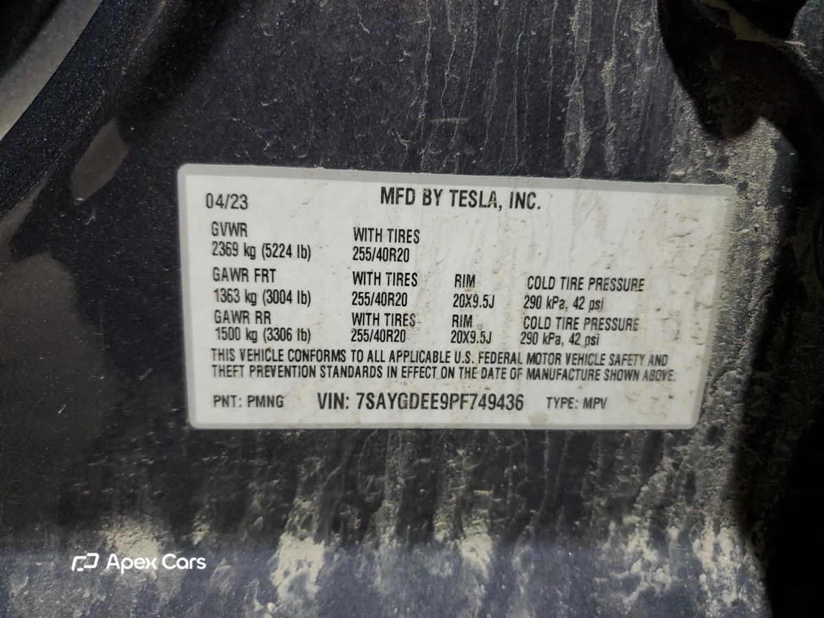 Tesla Model Y 2023