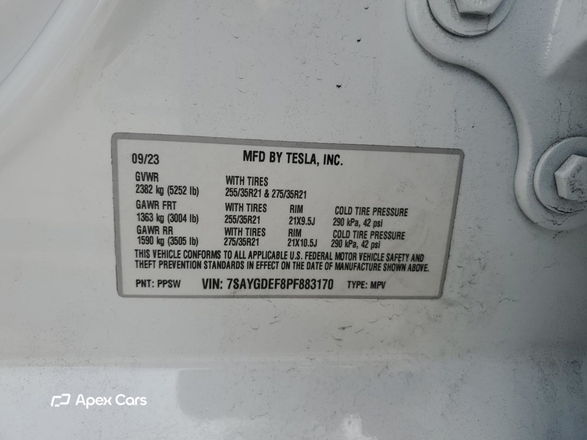Tesla Model Y 2023