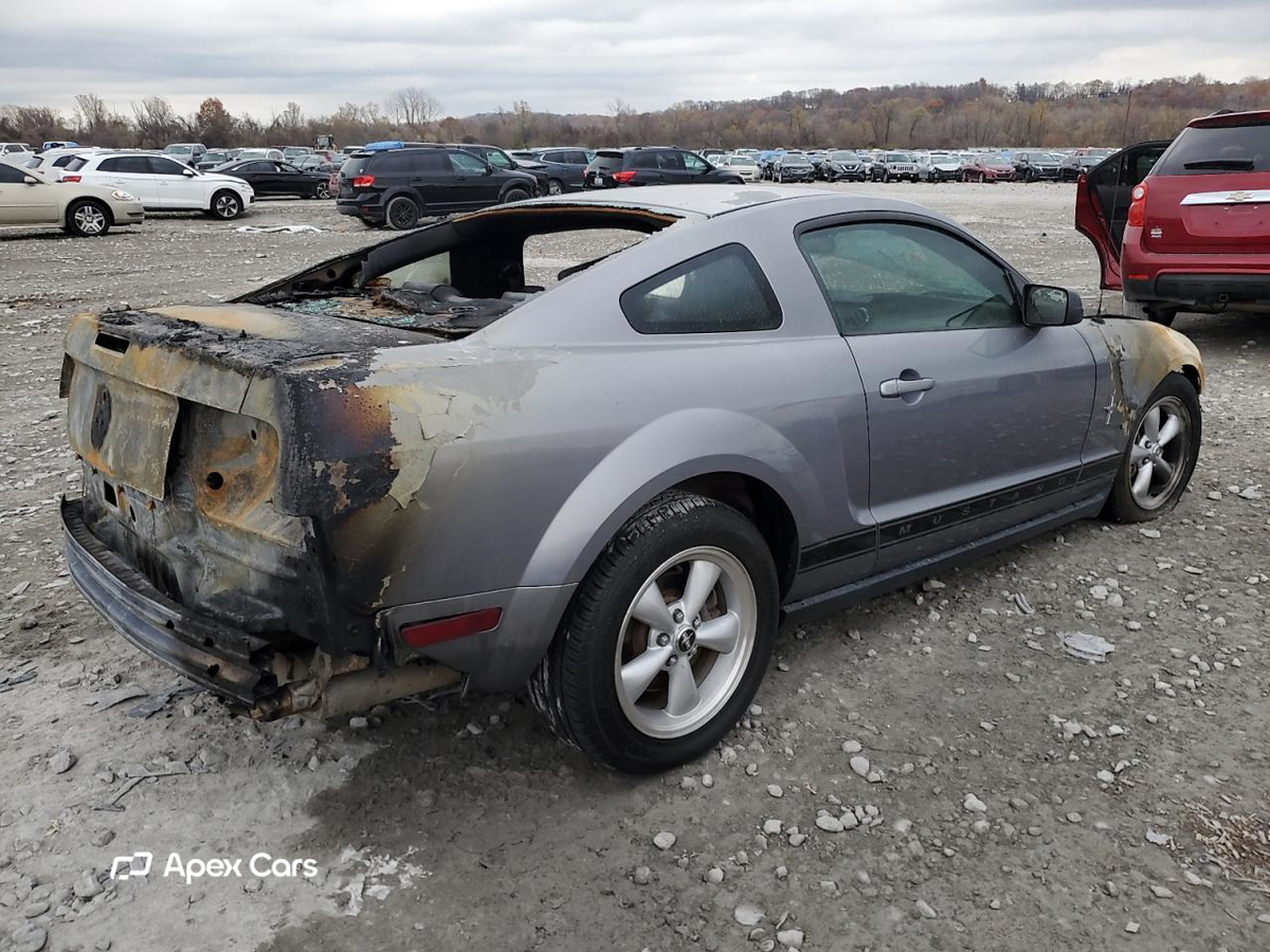 Ford Mustang 2006
