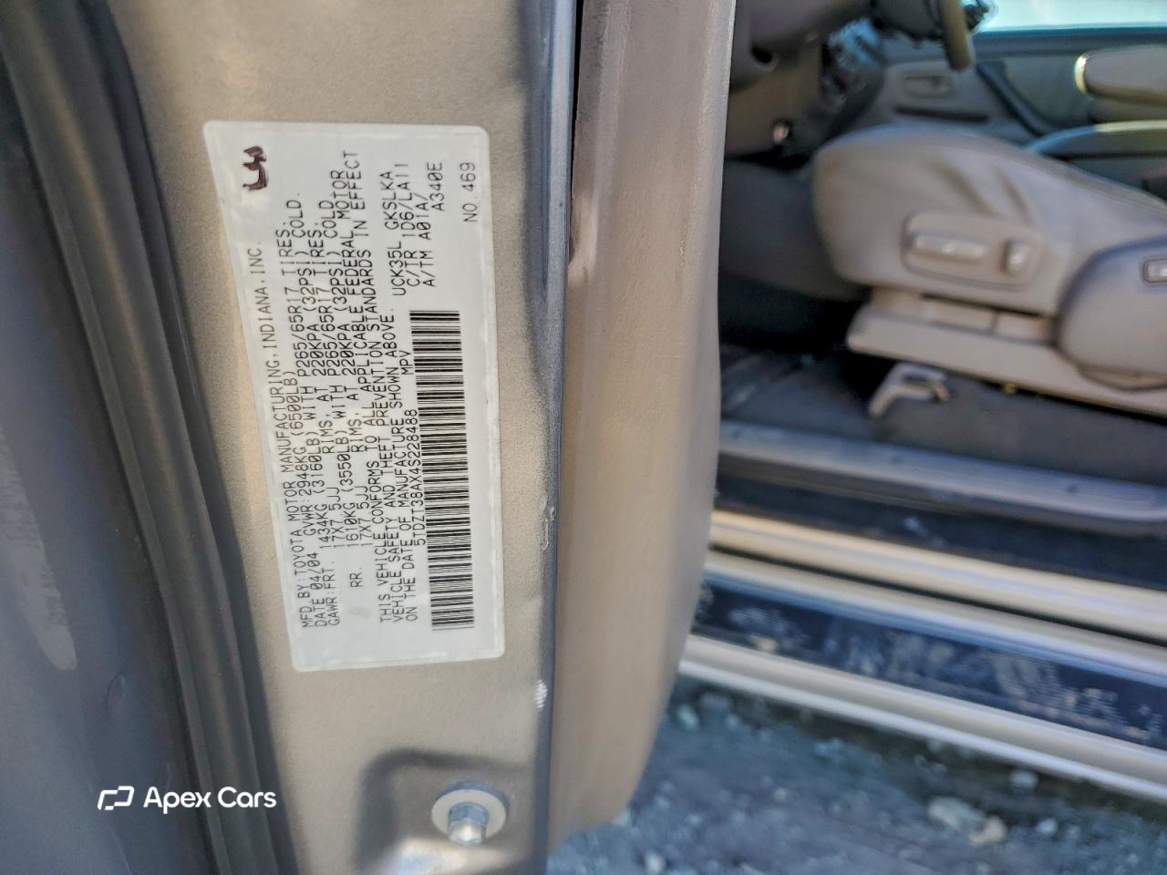 Toyota Sequoia 2004