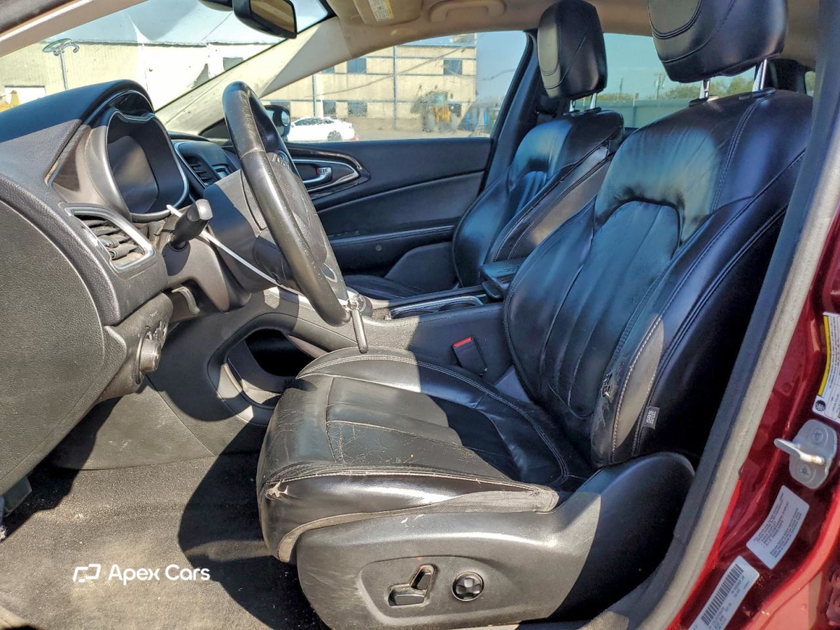 Chrysler 200 2015