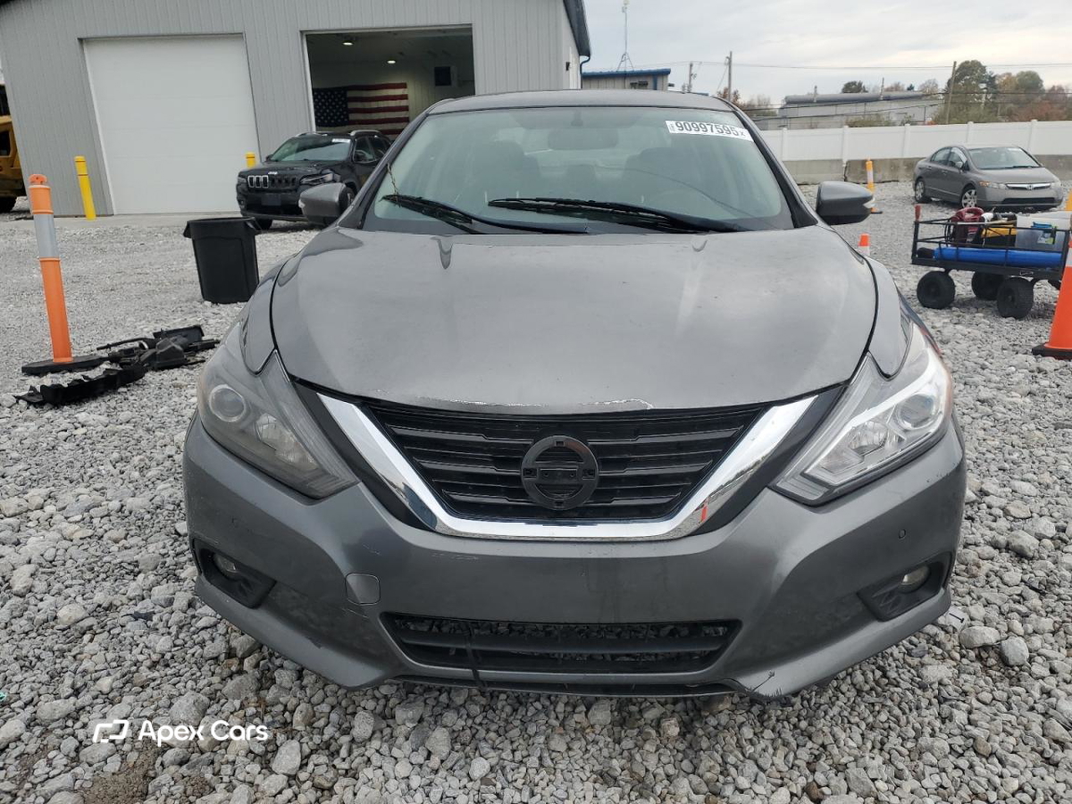 Nissan Altima 2017