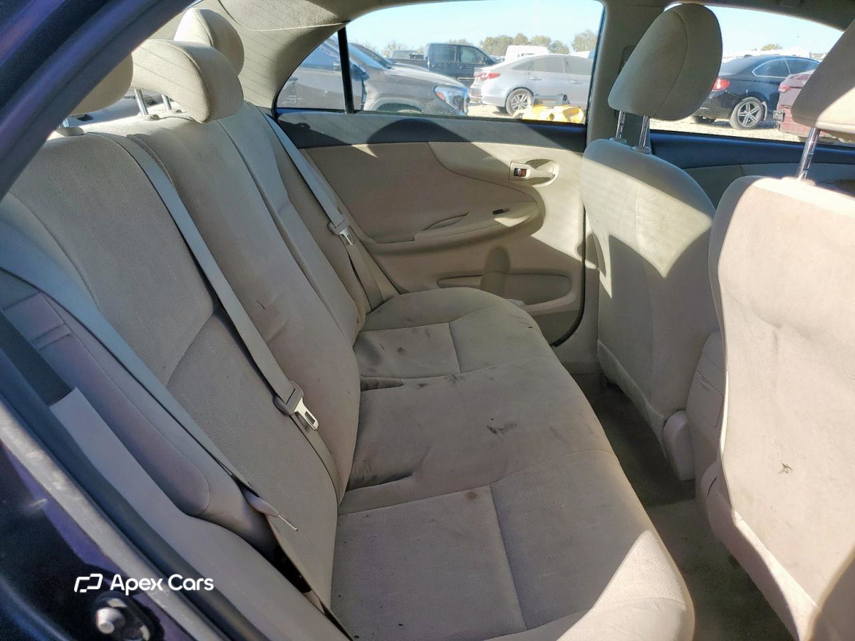 Toyota Corolla 2012