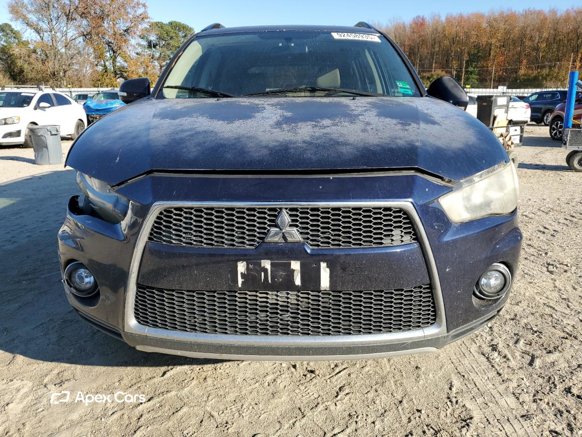 Mitsubishi Outlander 2011