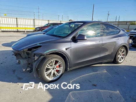 Tesla Model Y 2023 - Image 1 of 13