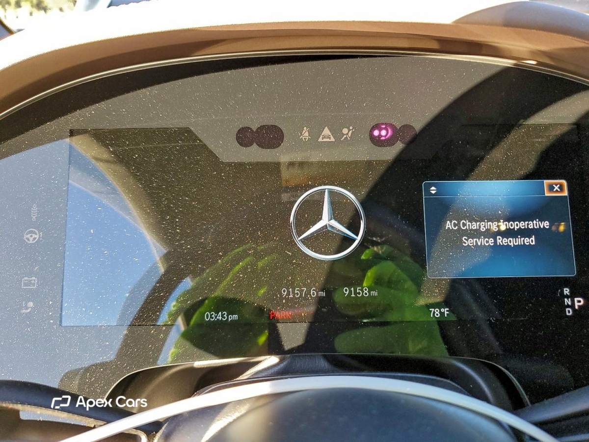 Mercedes-Benz  2024