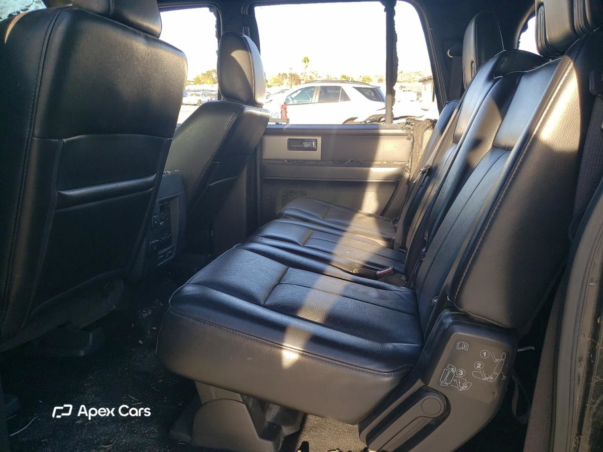 Ford Expedition 2012