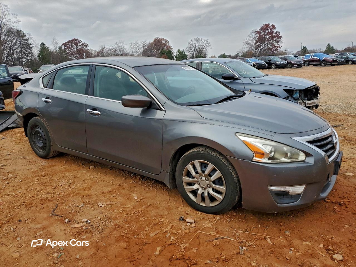 Nissan Altima 2015