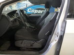 Volkswagen e Golf 2016