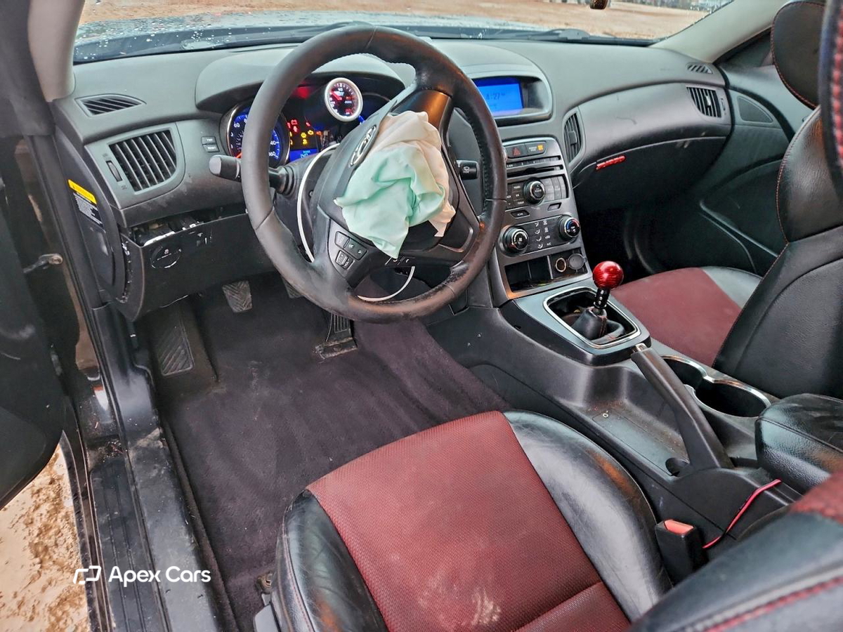 Hyundai Genesis Coupe 2011