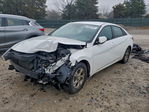 Hyundai Elantra 2021