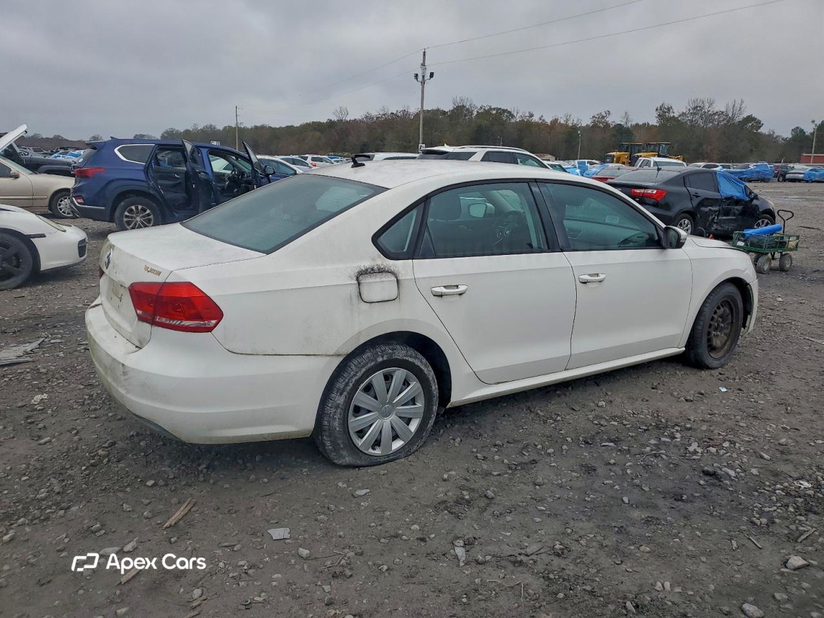 Volkswagen Passat 2013