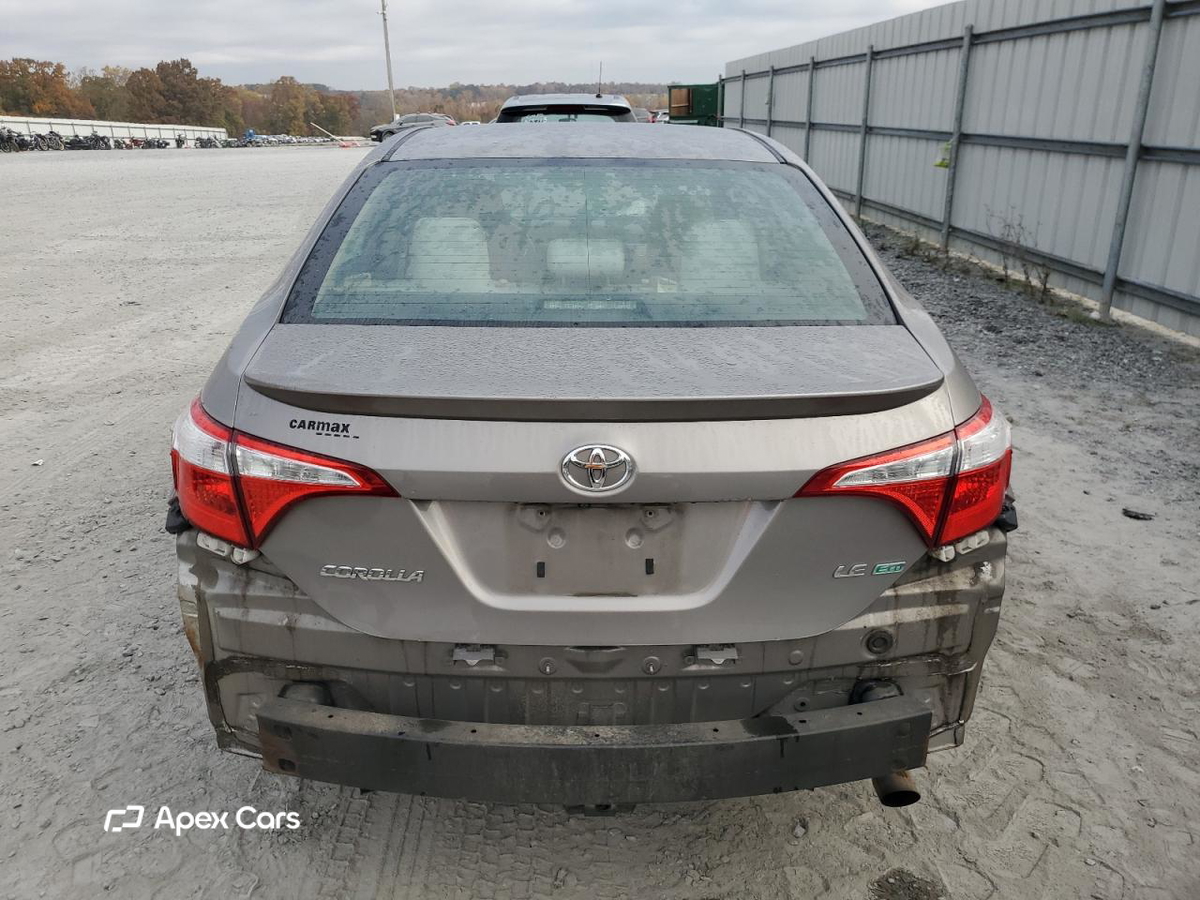 Toyota Corolla 2015