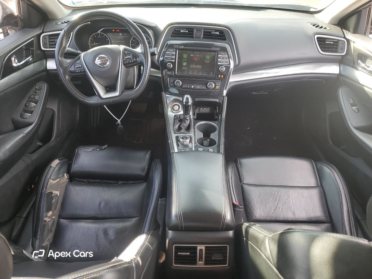 Nissan Maxima 2021