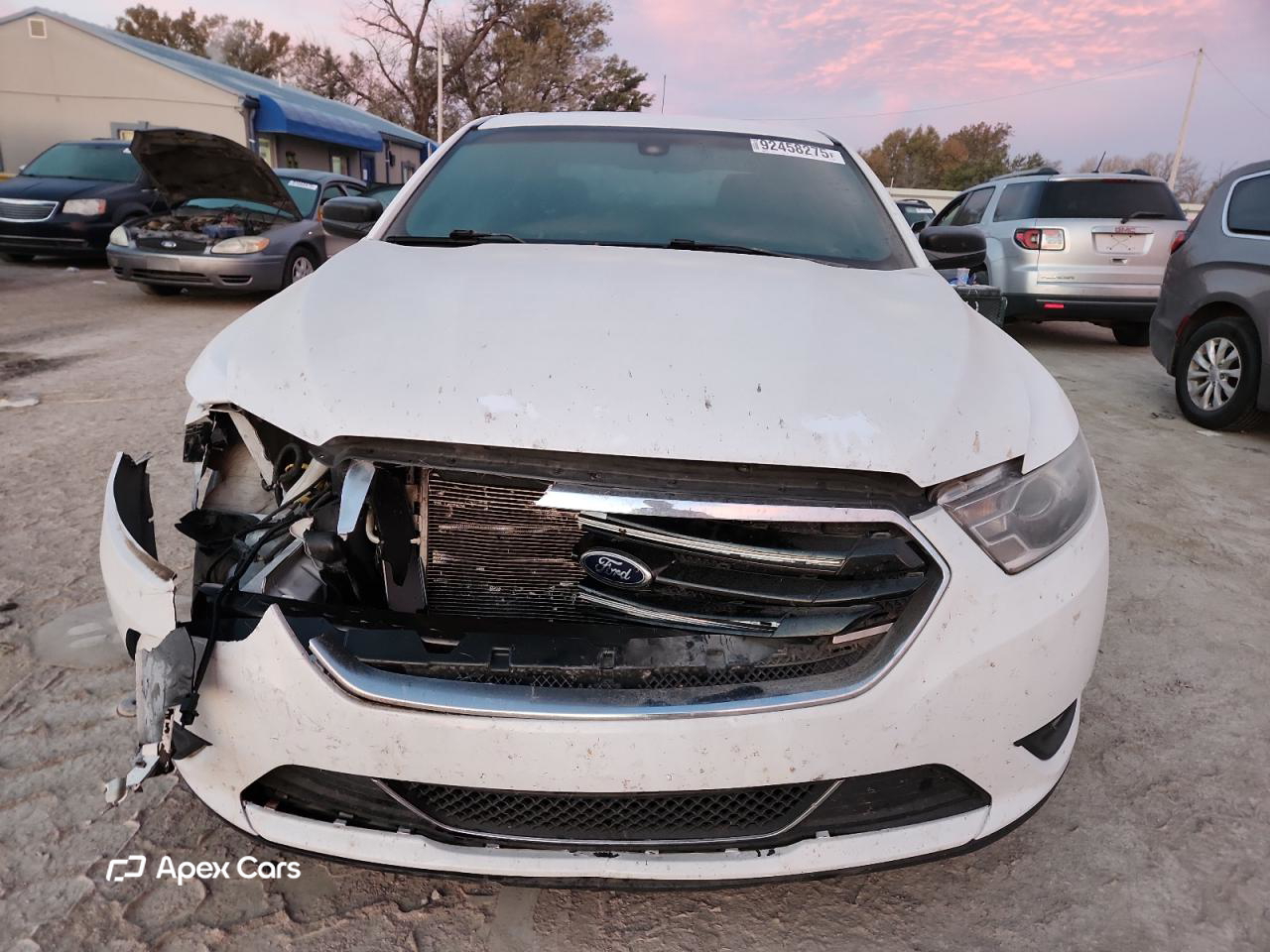 Ford Taurus 2015