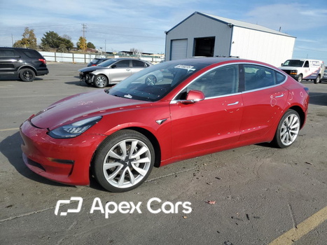 Tesla Model 3 2019 - Image 1 of 14