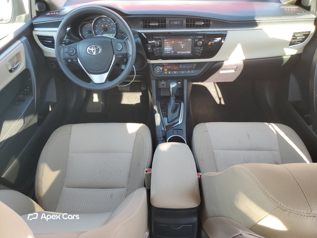 Toyota Corolla 2015