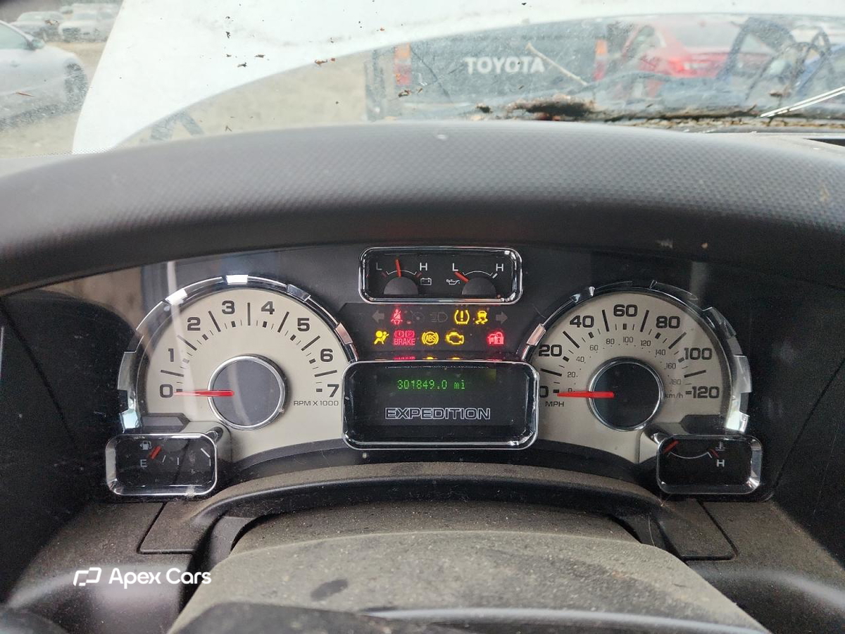 Ford Expedition 2011