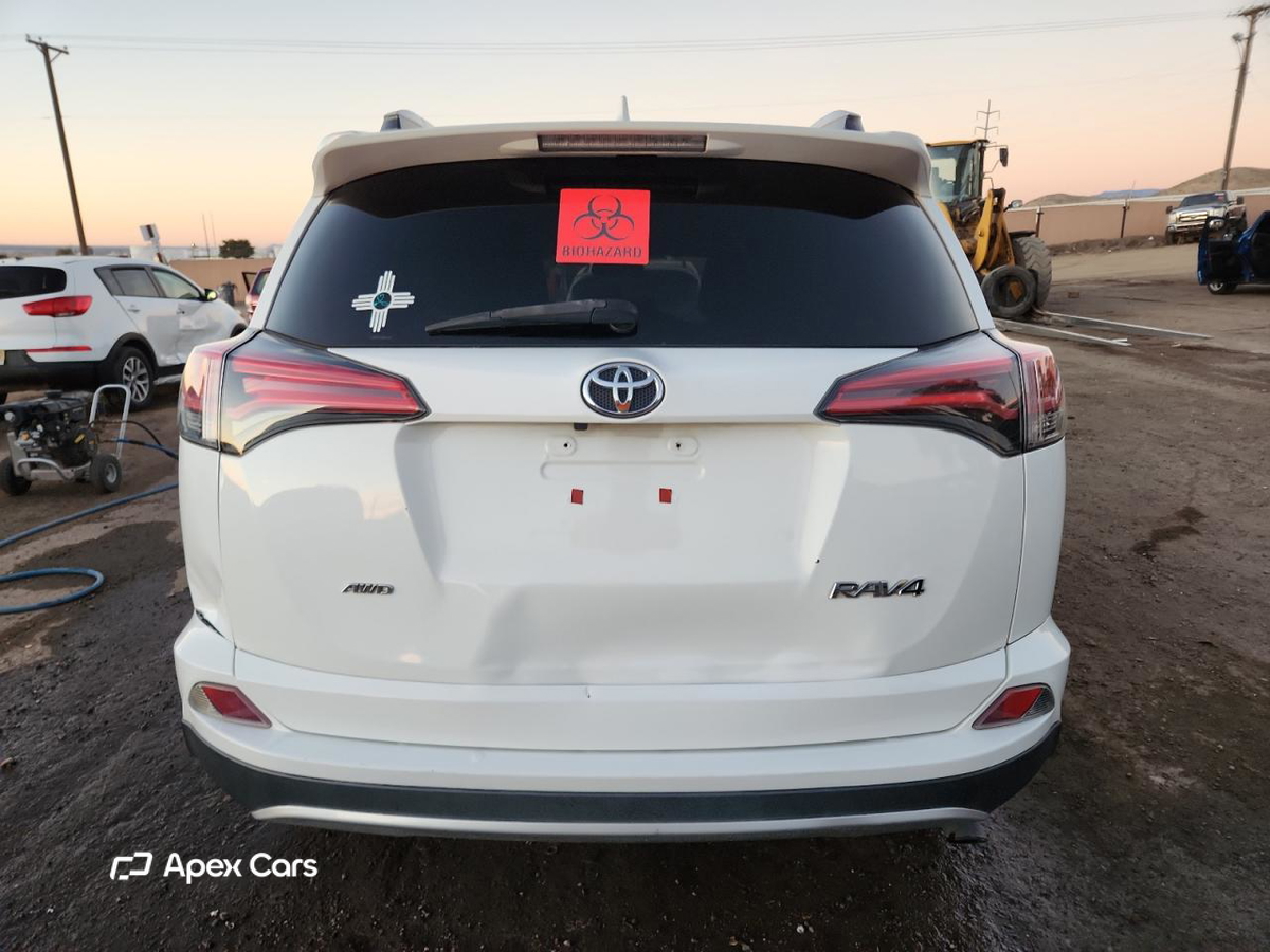 Toyota RAV 4 2016