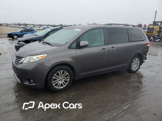 Toyota Sienna 2012 - Image 1 of 14