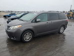 Toyota Sienna 2012