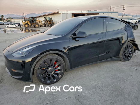 Tesla Model Y 2022 - Zdjęcie 1 z 13