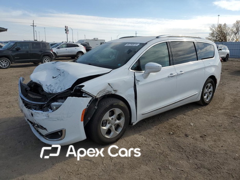Chrysler Pacifica 2017 - Zdjęcie 1 z 14