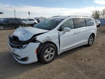 Chrysler Pacifica 2017