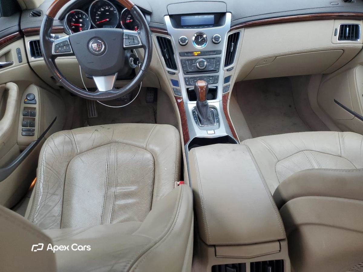 Cadillac CTS 2011