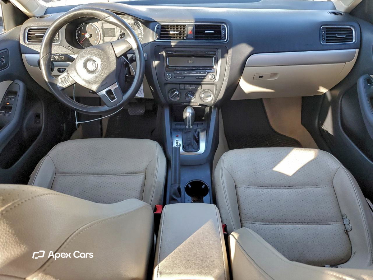 Volkswagen Jetta 2013