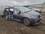 Chrysler Pacifica 2023