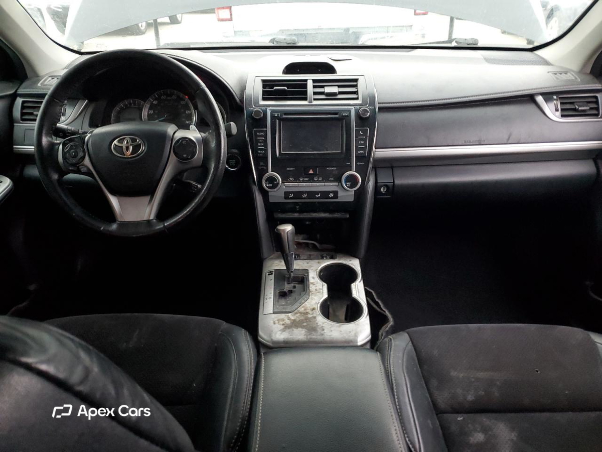 Toyota Camry 2012
