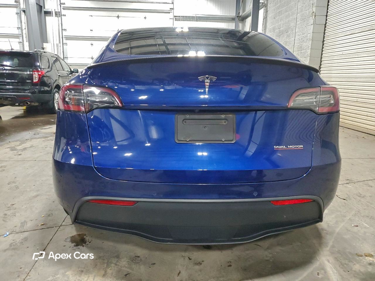Tesla Model Y 2020