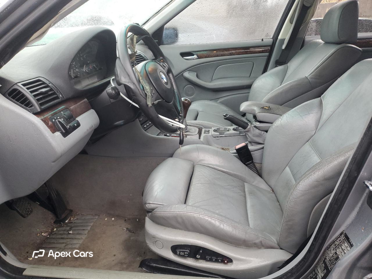 BMW Series 3 2004